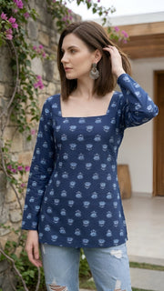 Women Blue Printed Straight Tunic With Tie-up Neck