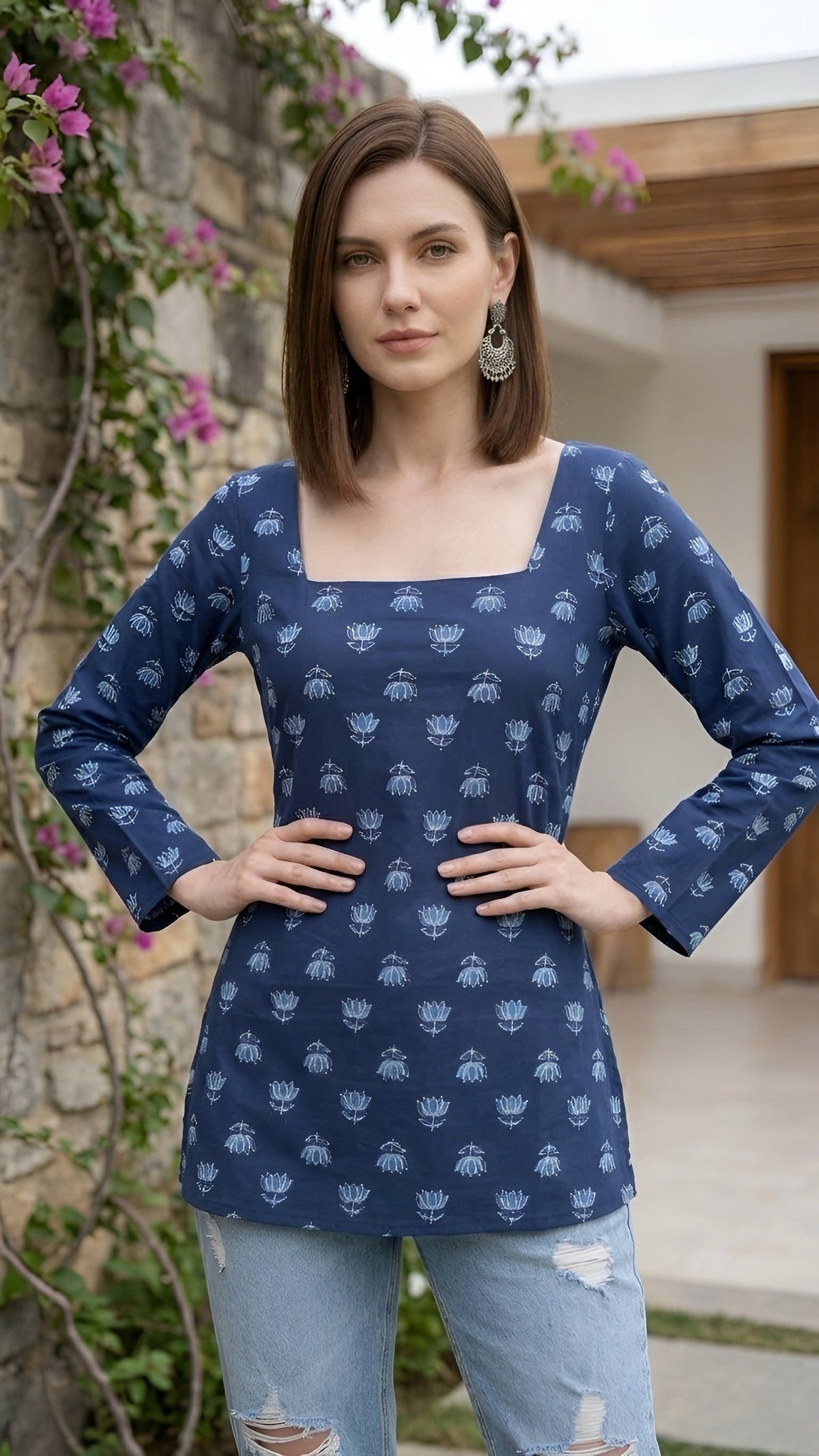 Women Blue Printed Straight Tunic With Tie-up Neck