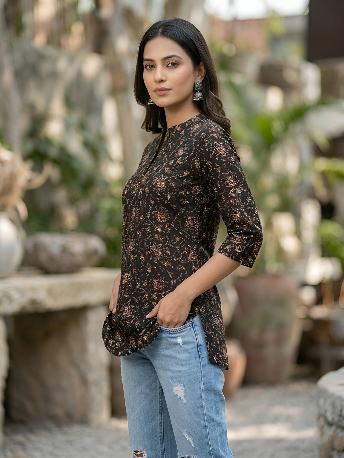 Women Black Printed Straight Tunic