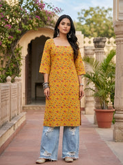 Yellow Printed Straight Kurta with Three Quarter Sleeves