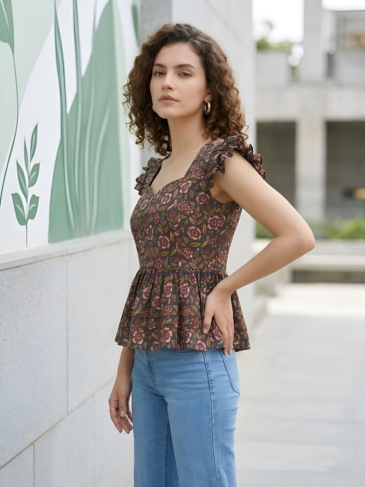Women Black Printed Stylish Crop Top