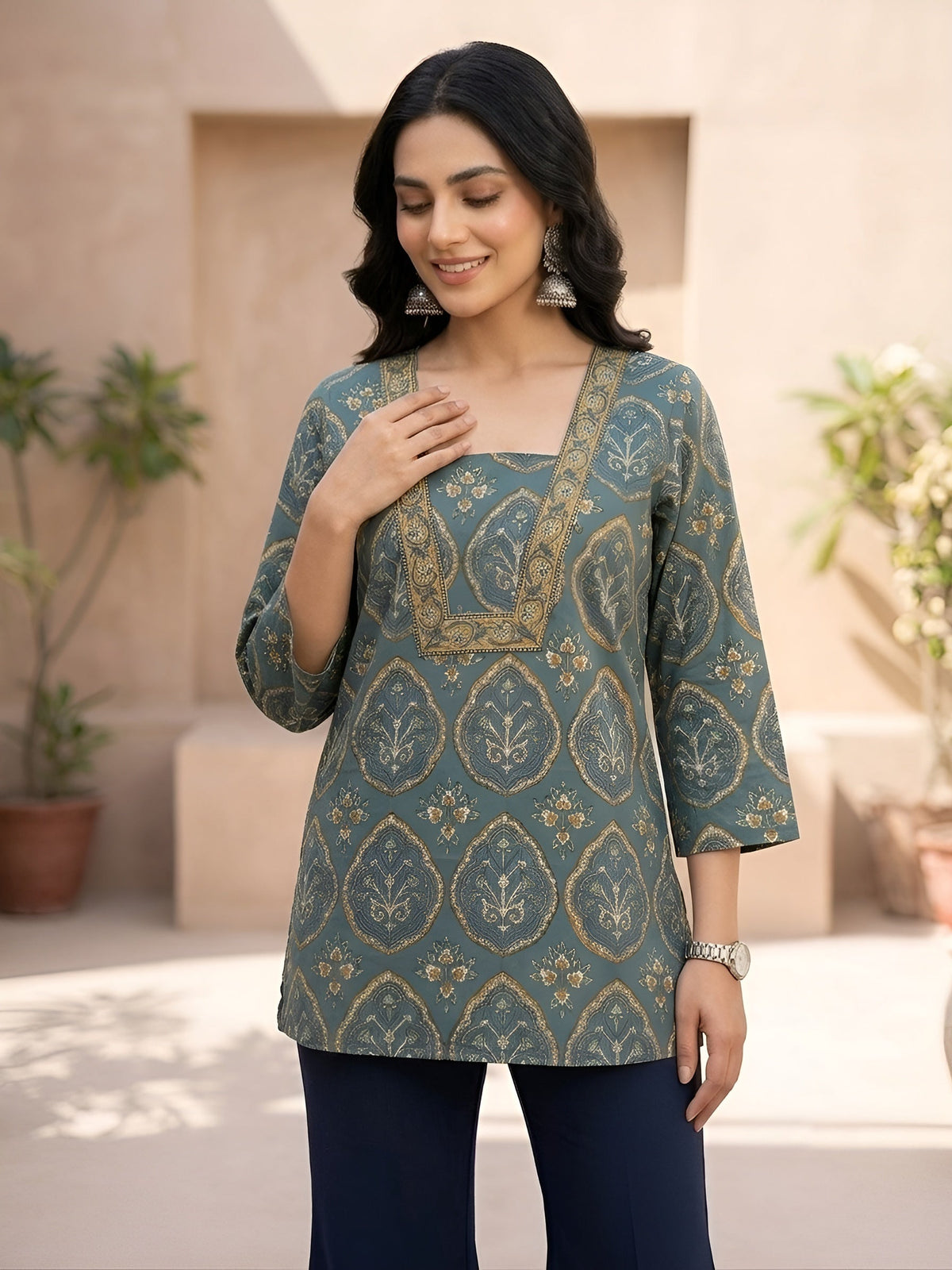 Women Green Printed Straight Tunic