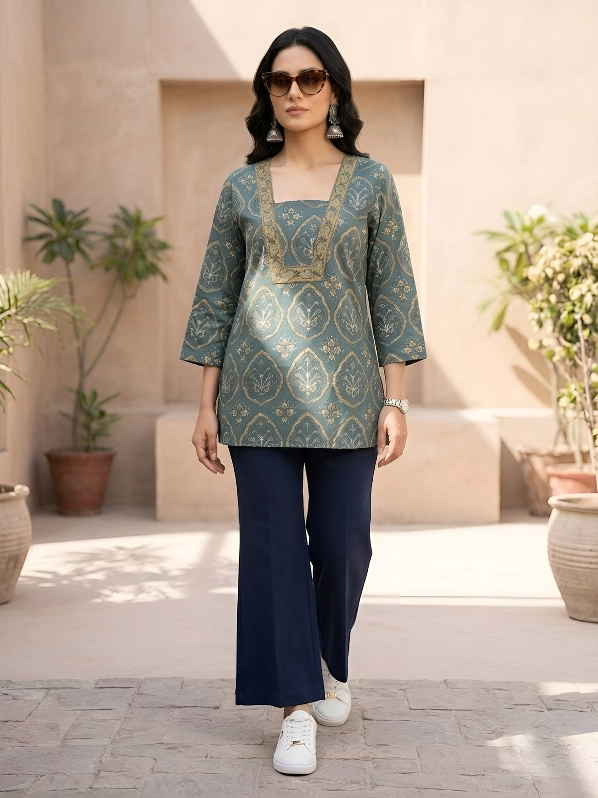 Women Green Printed Straight Tunic