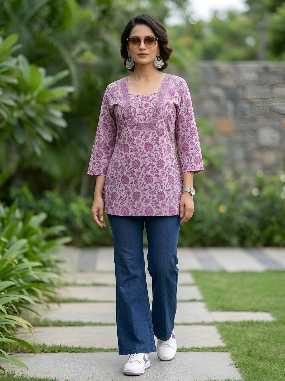 Women Lavender Printed Straight Tunic
