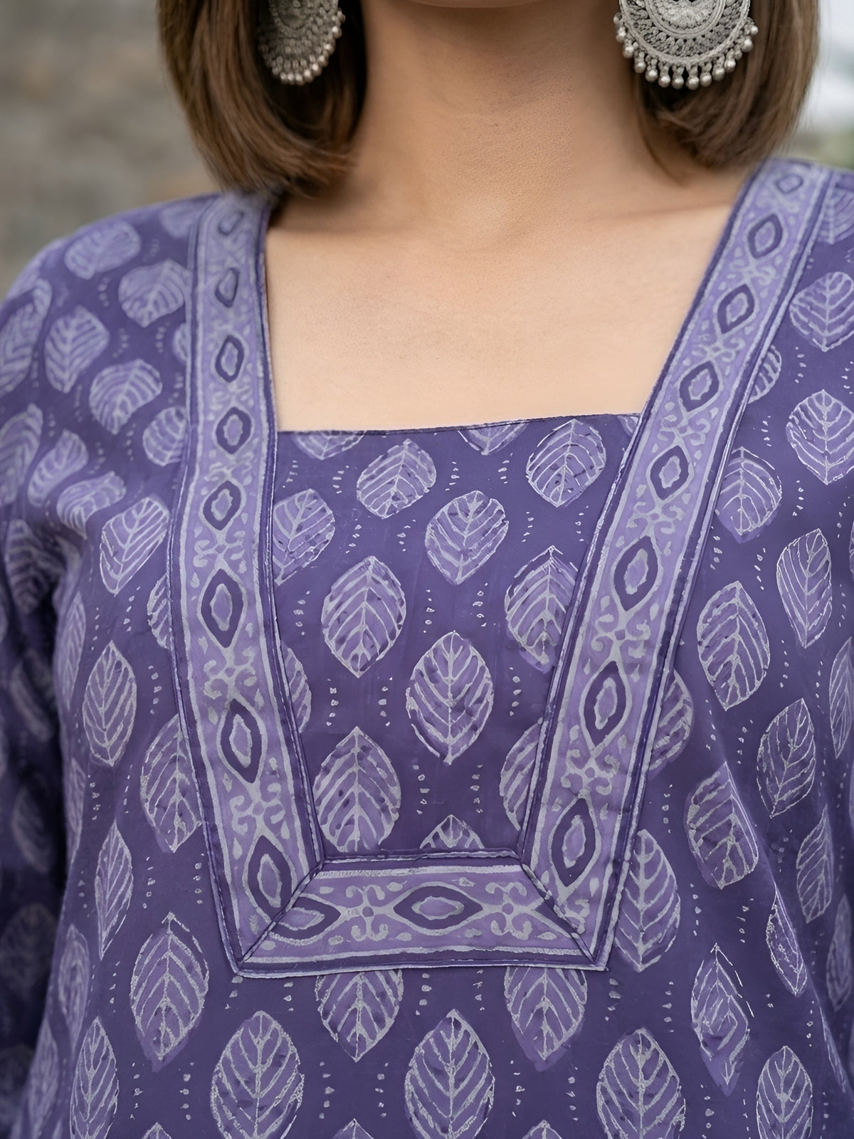 Women Purple Printed Straight Tunic