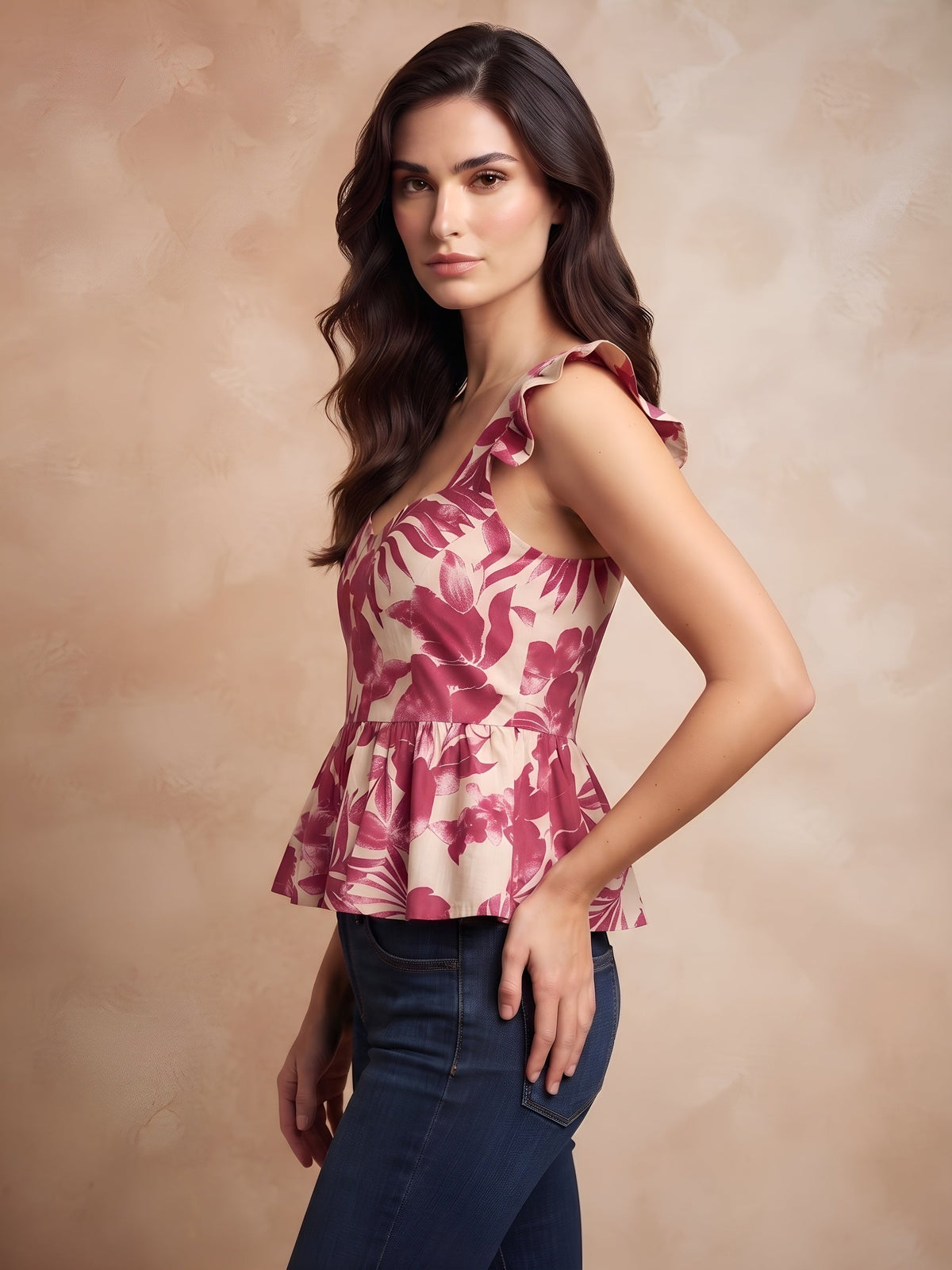 Women White & Pink Printed Stylish Crop Top