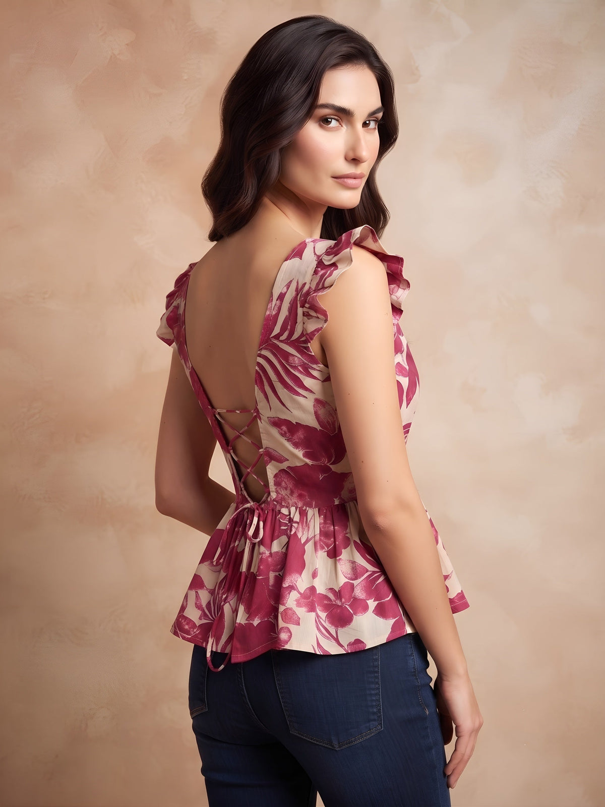 Women White & Pink Printed Stylish Crop Top