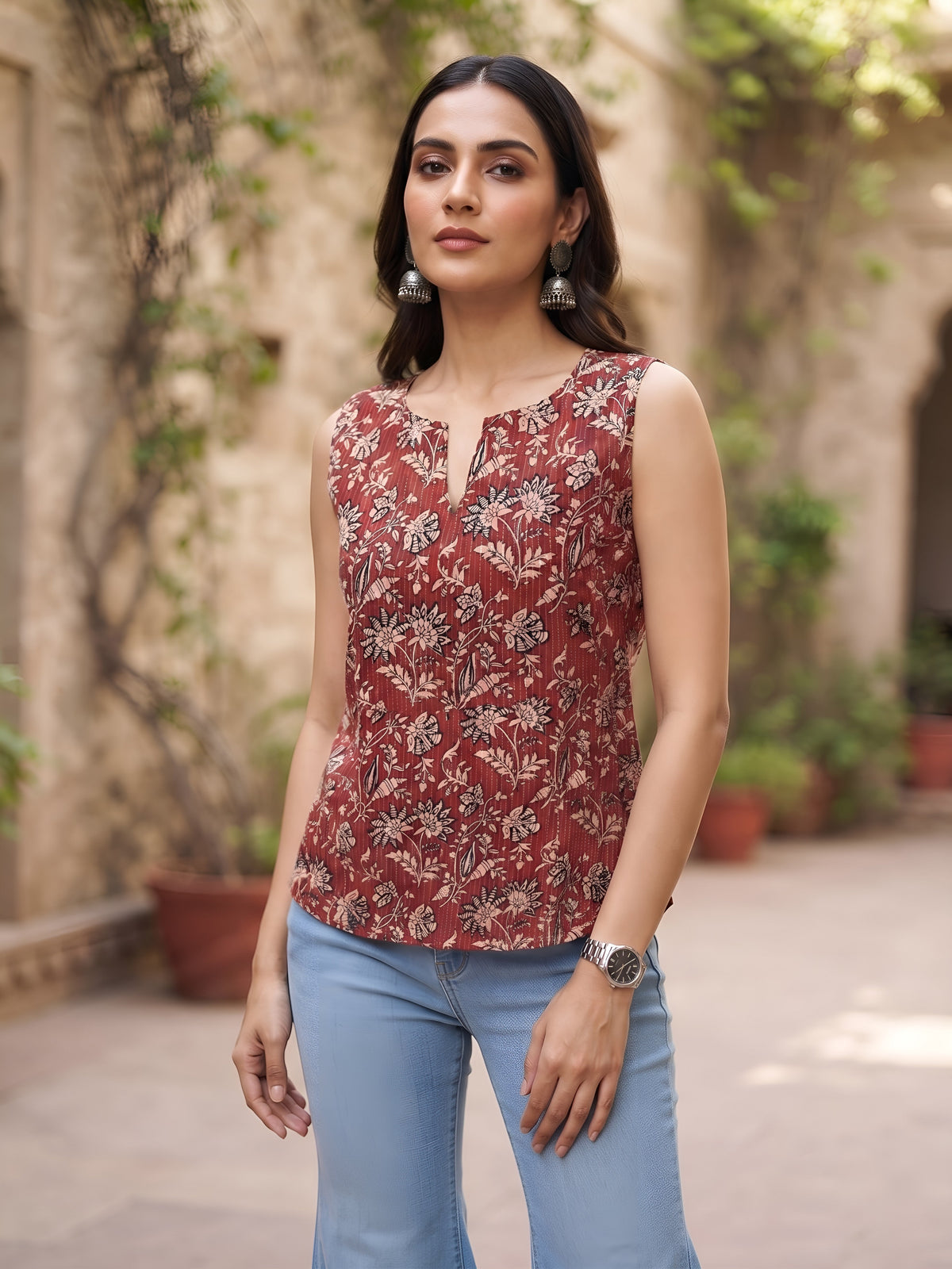 Women Maroon Printed Trendy Top