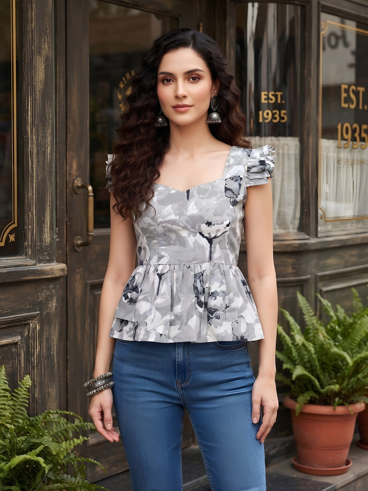 Women Grey Printed Stylish Crop Top