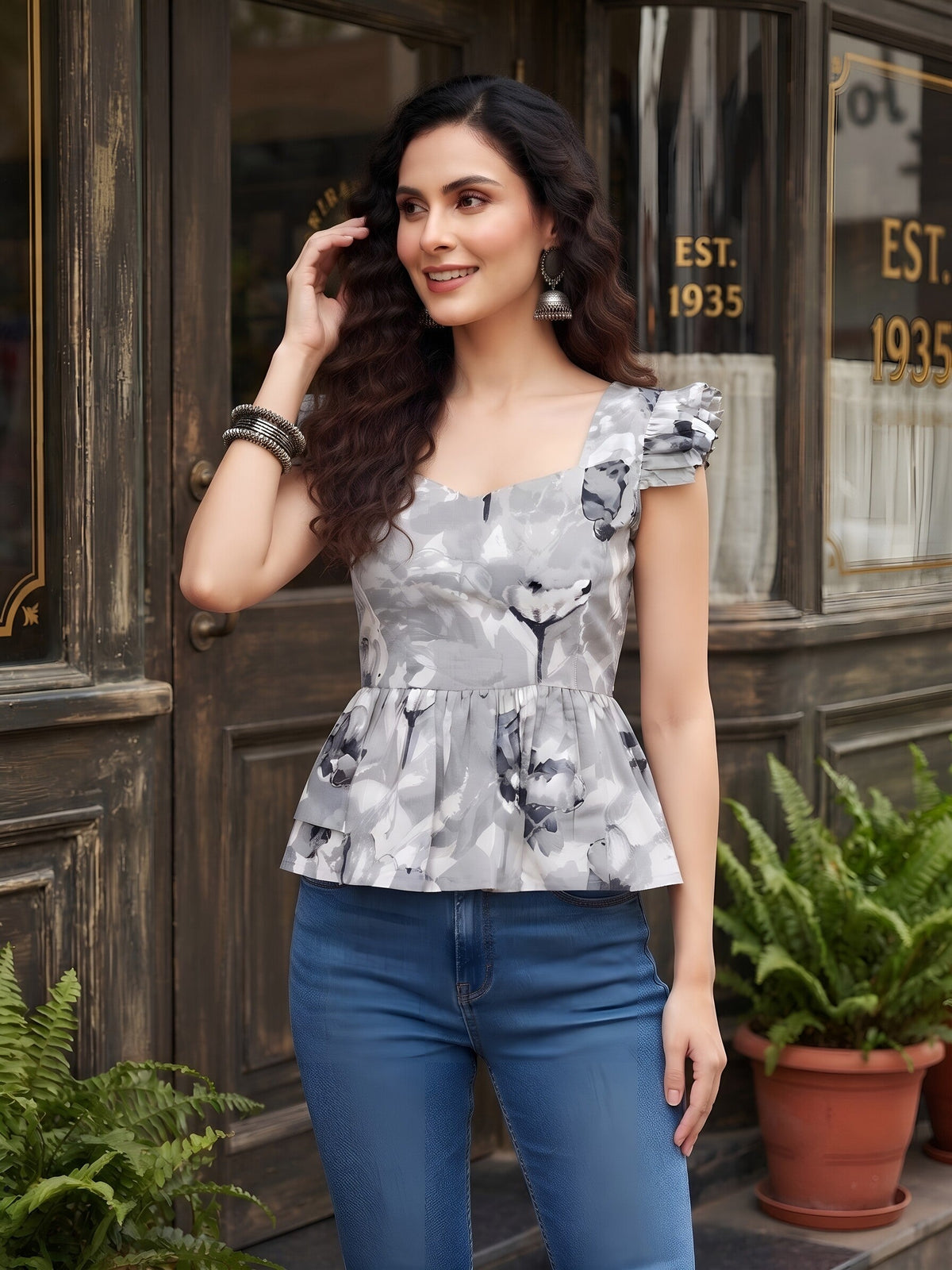Women Grey Printed Stylish Crop Top