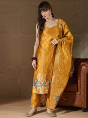 Mayuri Silk Blend Kurta Set