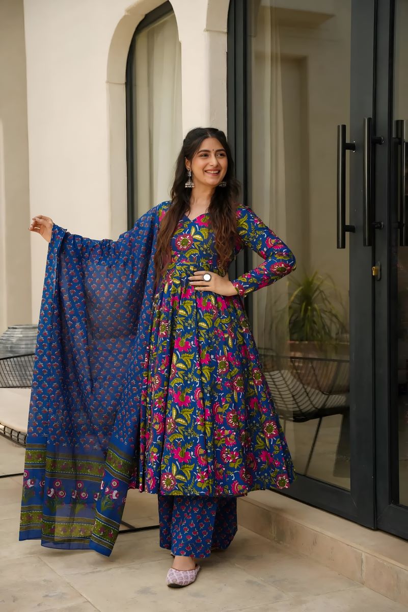 Noor Heavy Digital Printed Muslin Anarkali Set
