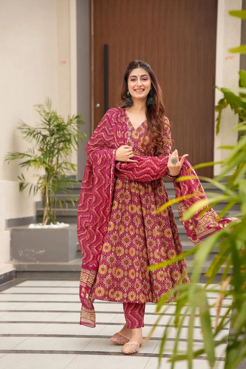 Gulnaar Heavy Digital Printed Muslin Anarkali Set