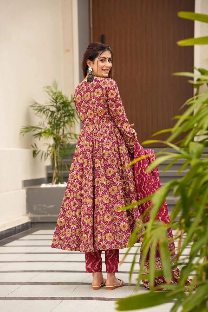 Gulnaar Heavy Digital Printed Muslin Anarkali Set