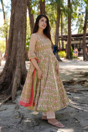 Mehr Pink Green Sleeveless Muslin Anarkali Set