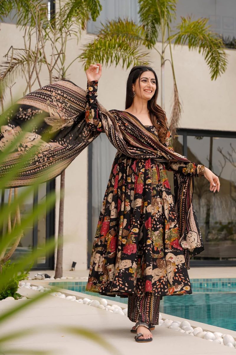 Zehra Black Floral Heavy Mal Cotton Anarkali Set
