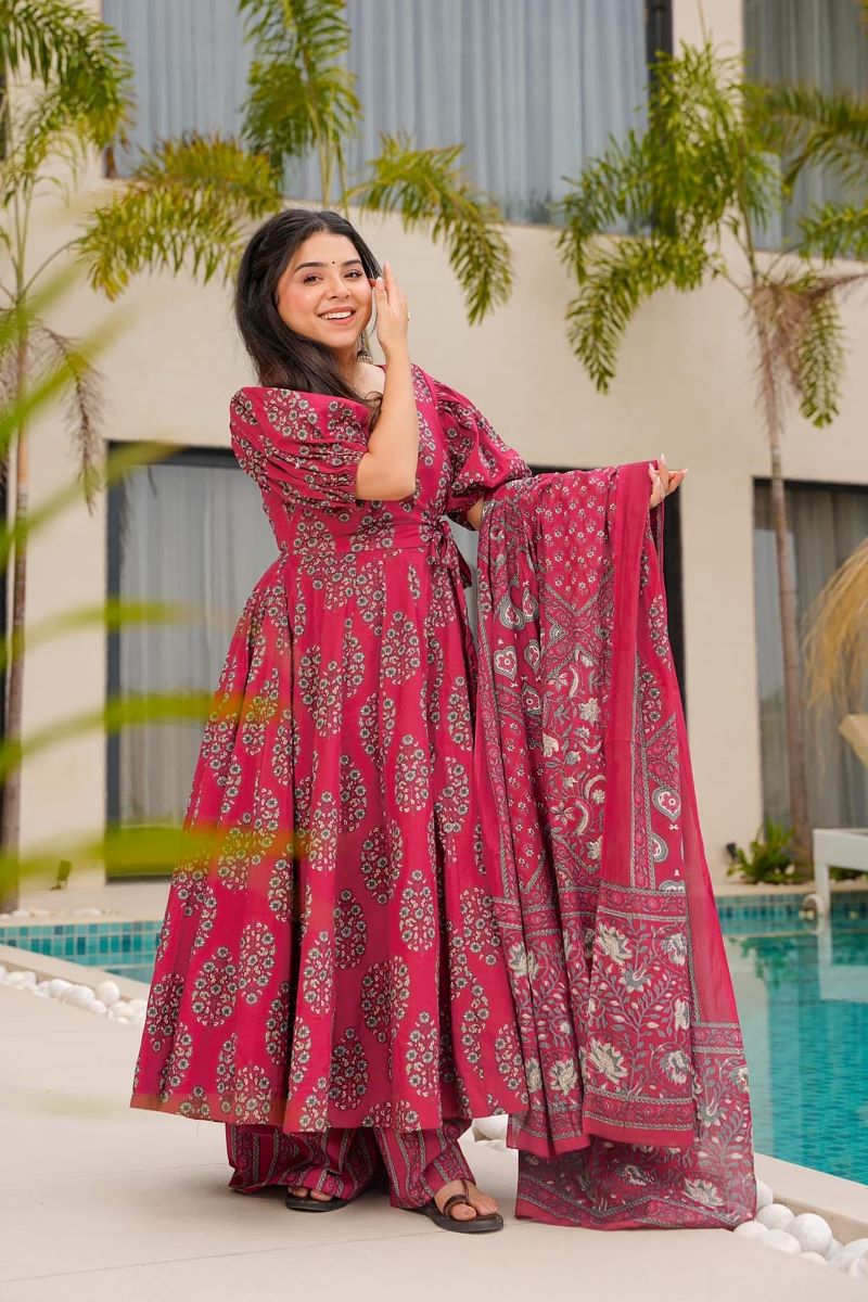 Noorani Pink Heavy Mal Cotton Anarkali Set