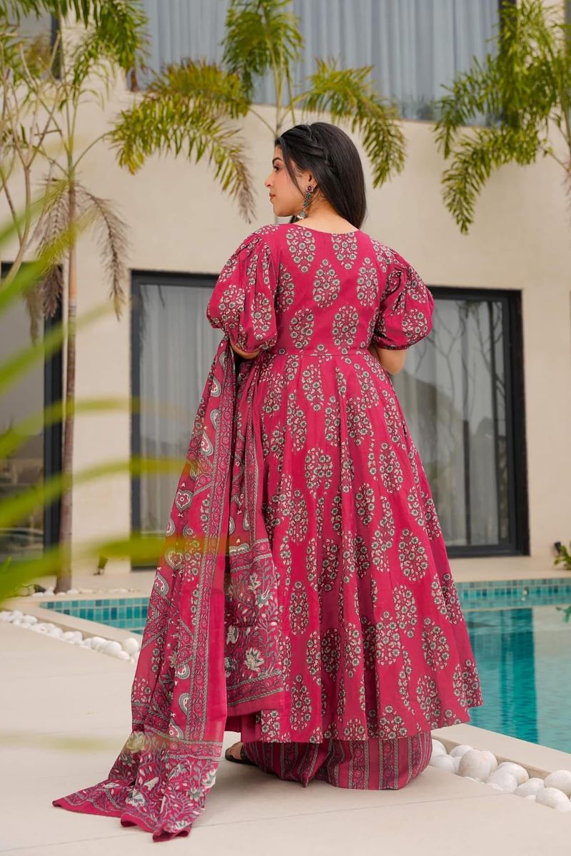 Noorani Pink Heavy Mal Cotton Anarkali Set
