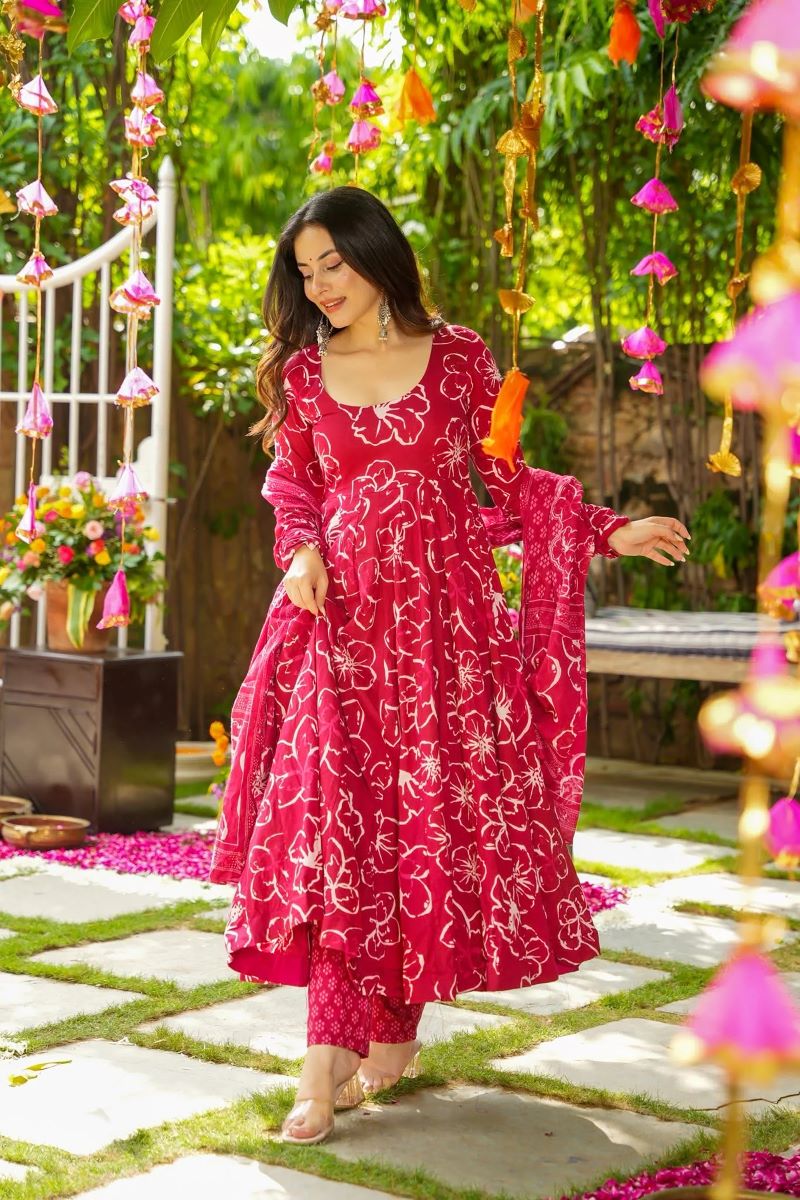 Nayra Rani Pink Muslin Anarkali Set