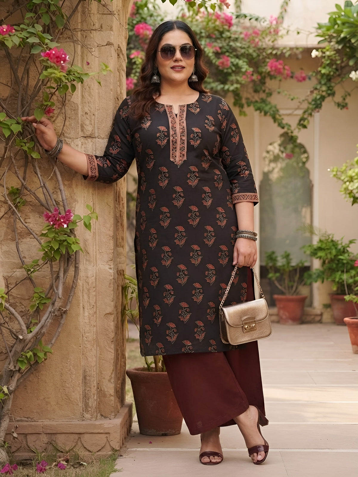 Plus Size Black Printed Straight kurta For Women