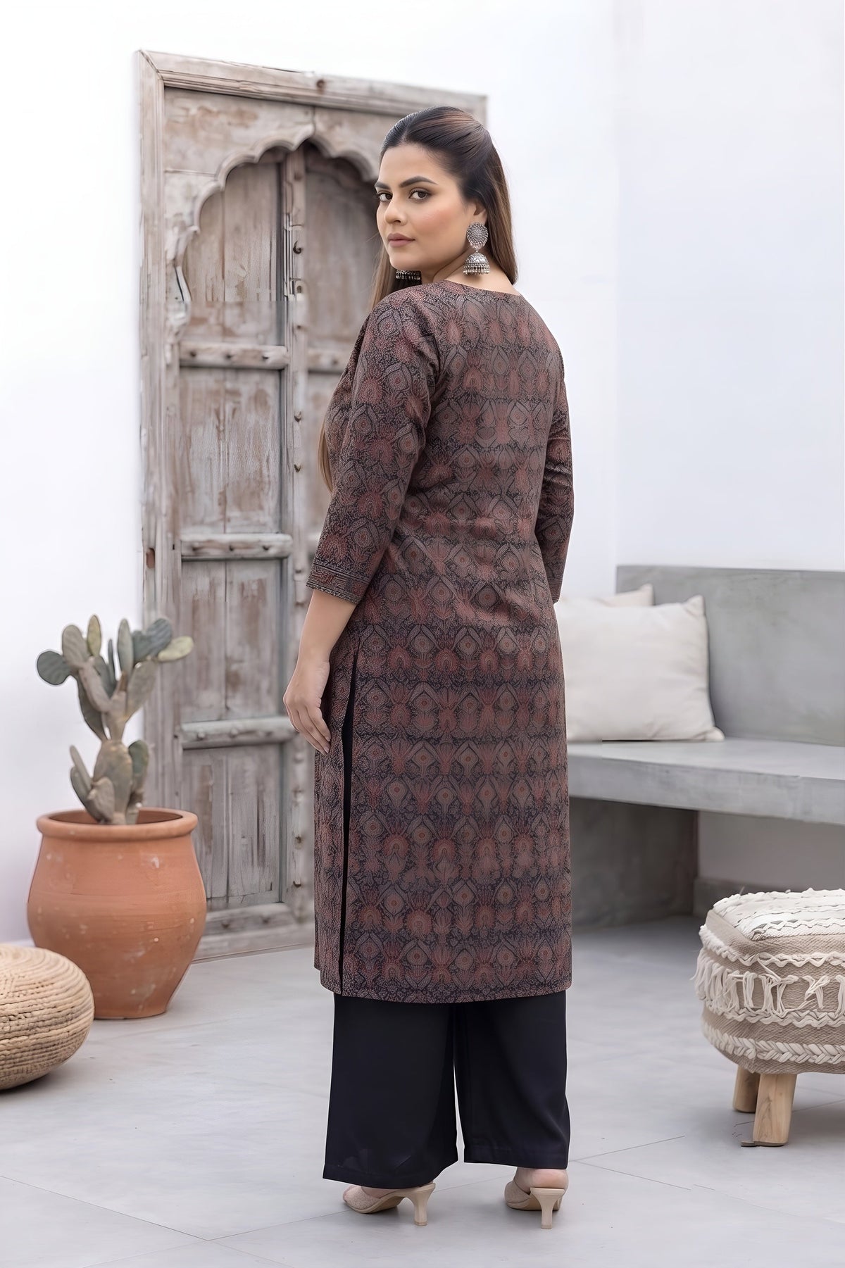 Plus Size Black Printed Straight kurta For Women