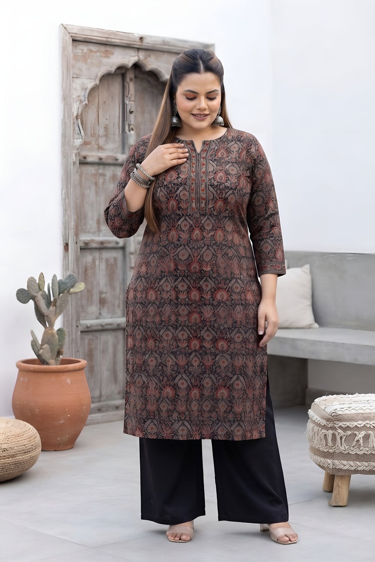 Plus Size Black Printed Straight kurta For Women