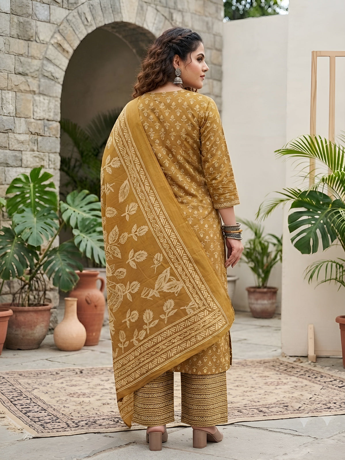 Pooja Plus Size Yellow Straight Kurta With Palazo & Dupatta