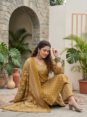 Pooja Plus Size Yellow Straight Kurta With Palazo & Dupatta