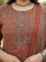 Kriti Plus Size Women Maroon Printed Straight Kurta With Palazo & Dupatta