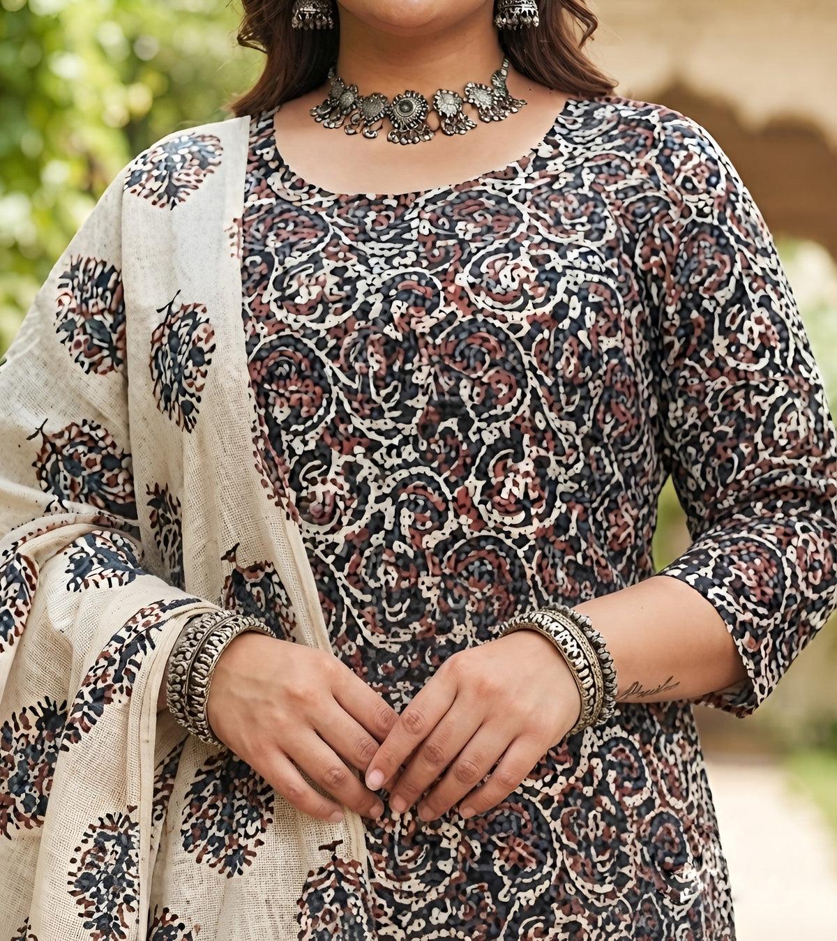 Plus Size Women Multicolor Printed Straight Kurta With Palazo & Dupatta