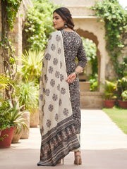 Plus Size Women Multicolor Printed Straight Kurta With Palazo & Dupatta