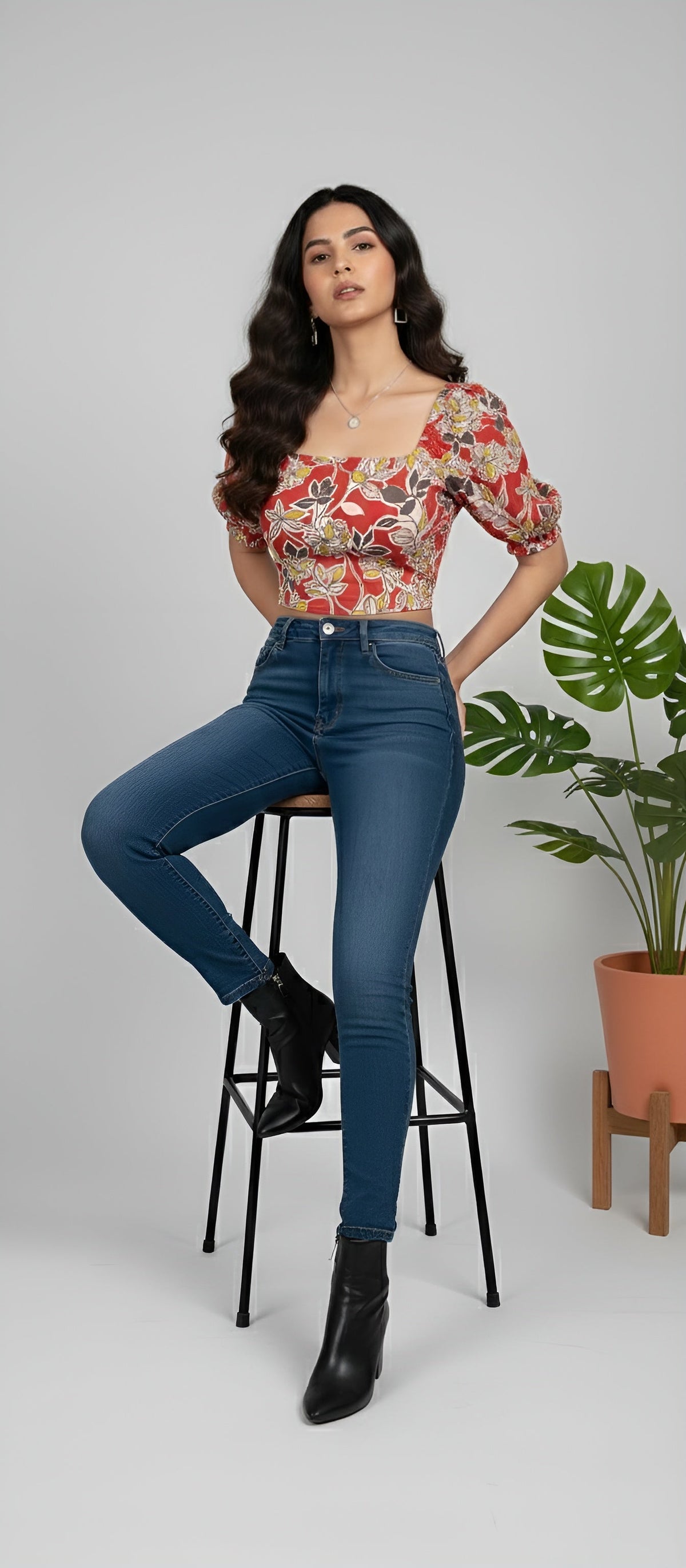 Women Red Printed Crop Stylish Top