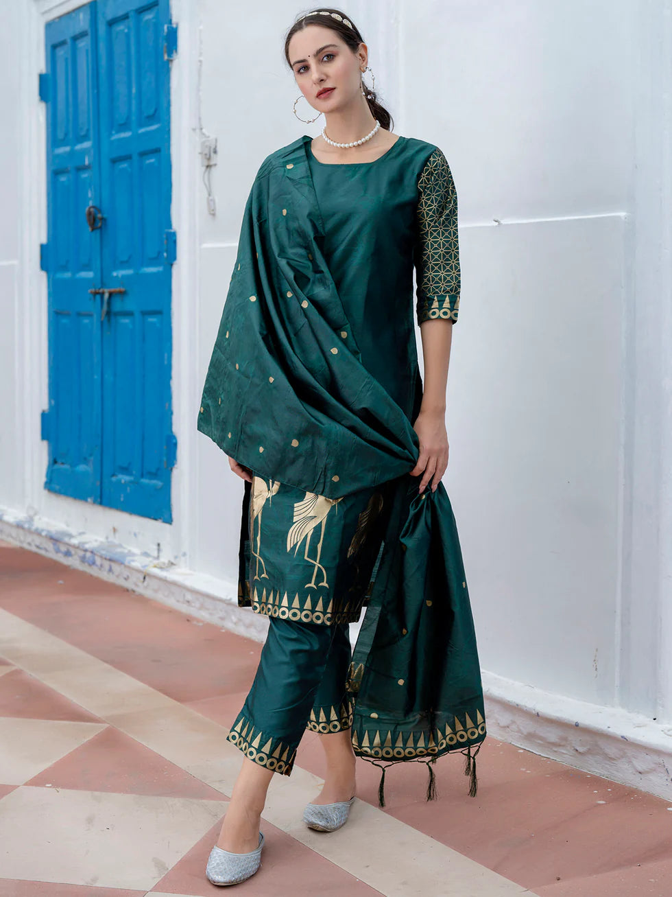 Zaria Printed Kurta Set