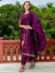 Zaria Printed Kurta Set