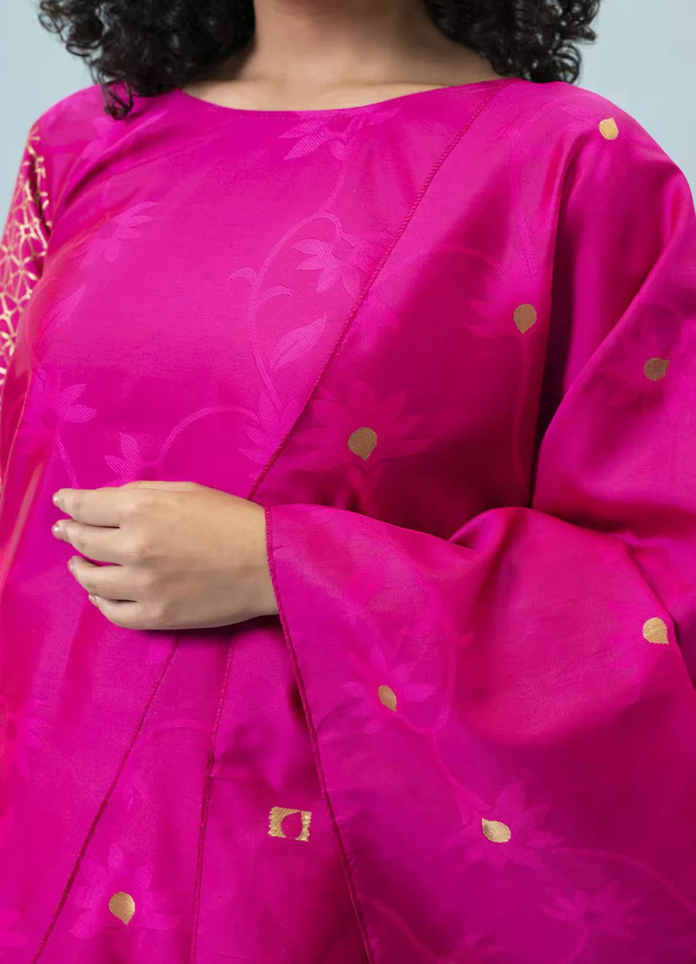 Gulnaar Printed Cotton Silk Kurta Set