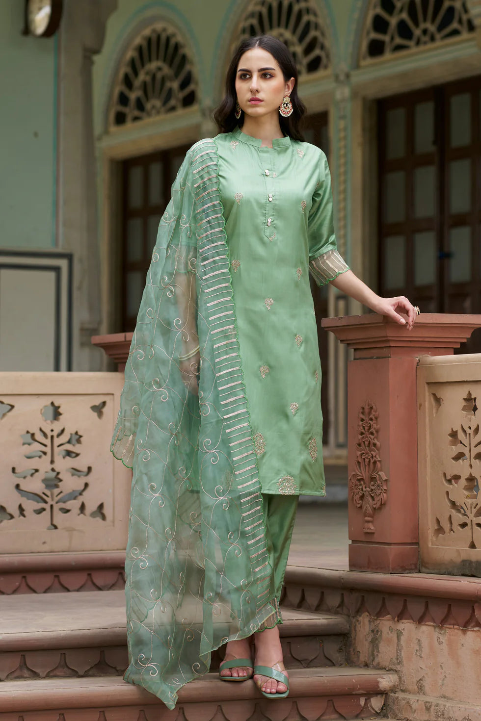 Meher Champagne Beige Embroidered Kurta Set with Organza Dupatta