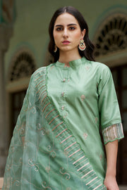 Meher Champagne Beige Embroidered Kurta Set with Organza Dupatta