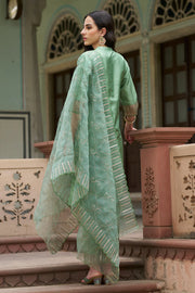Meher Champagne Beige Embroidered Kurta Set with Organza Dupatta