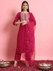 Zaria Cherry Pink Floral Embroidered Kurta Set with Organza Dupatta