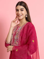 Zaria Cherry Pink Floral Embroidered Kurta Set with Organza Dupatta