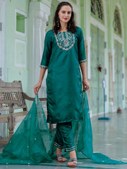 Aarohi Cherry Red Embroidered Kurta Set with Organza Dupatta