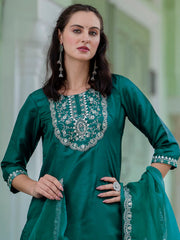 Aarohi Cherry Red Embroidered Kurta Set with Organza Dupatta