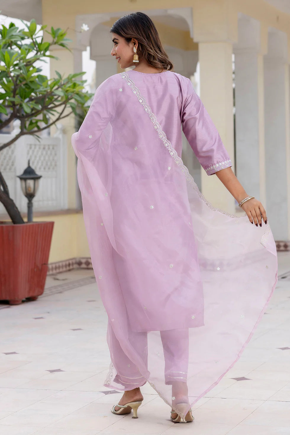 Aarohi Cherry Red Embroidered Kurta Set with Organza Dupatta