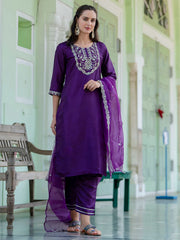 Aarohi Cherry Red Embroidered Kurta Set with Organza Dupatta