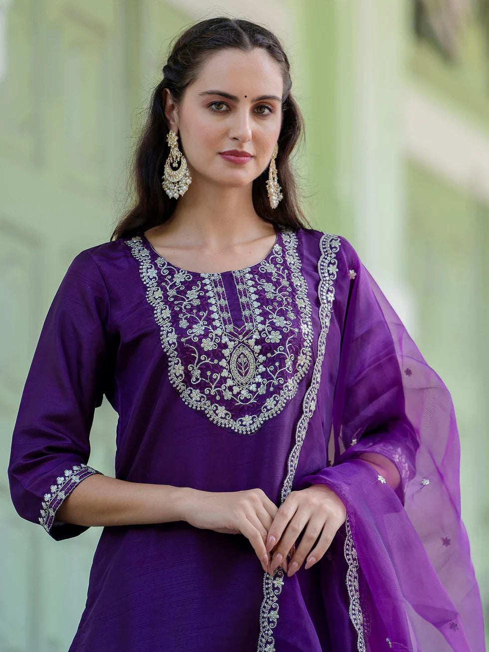 Aarohi Cherry Red Embroidered Kurta Set with Organza Dupatta