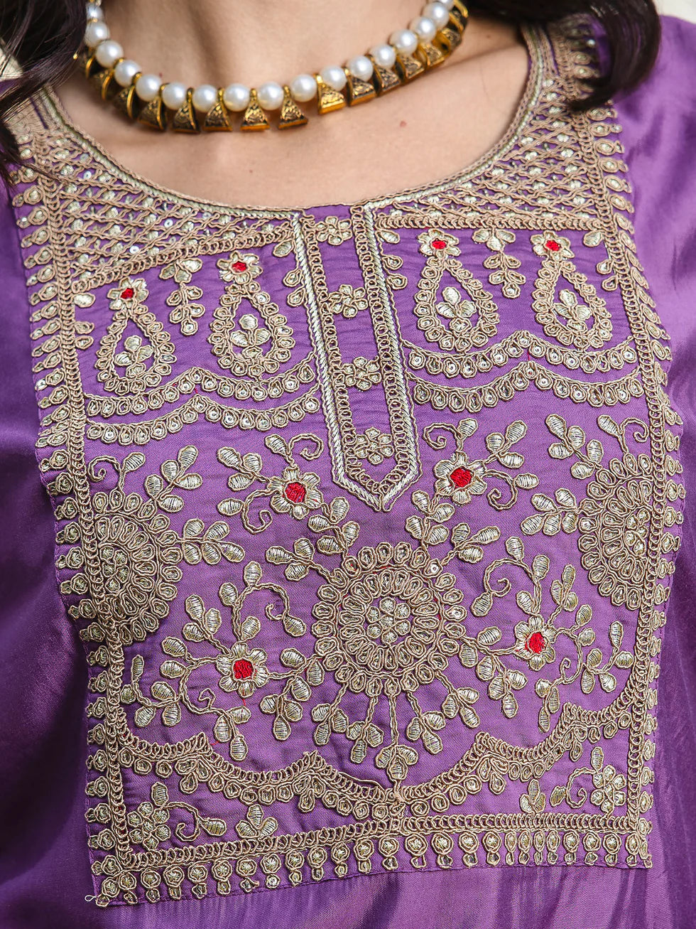 Floral Embroidered Silk Round Neck Kurta Trouser And Dupatta Set