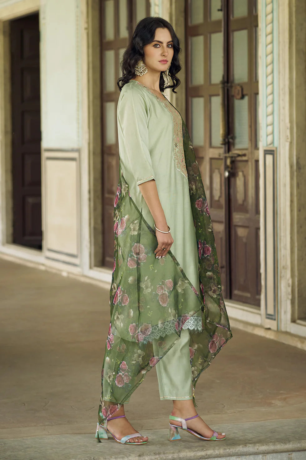 Elara Floral Grace Suit