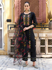 Elira Noir Floral Set