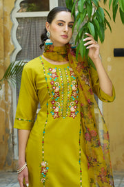 Elira Bloom Embroidered Set