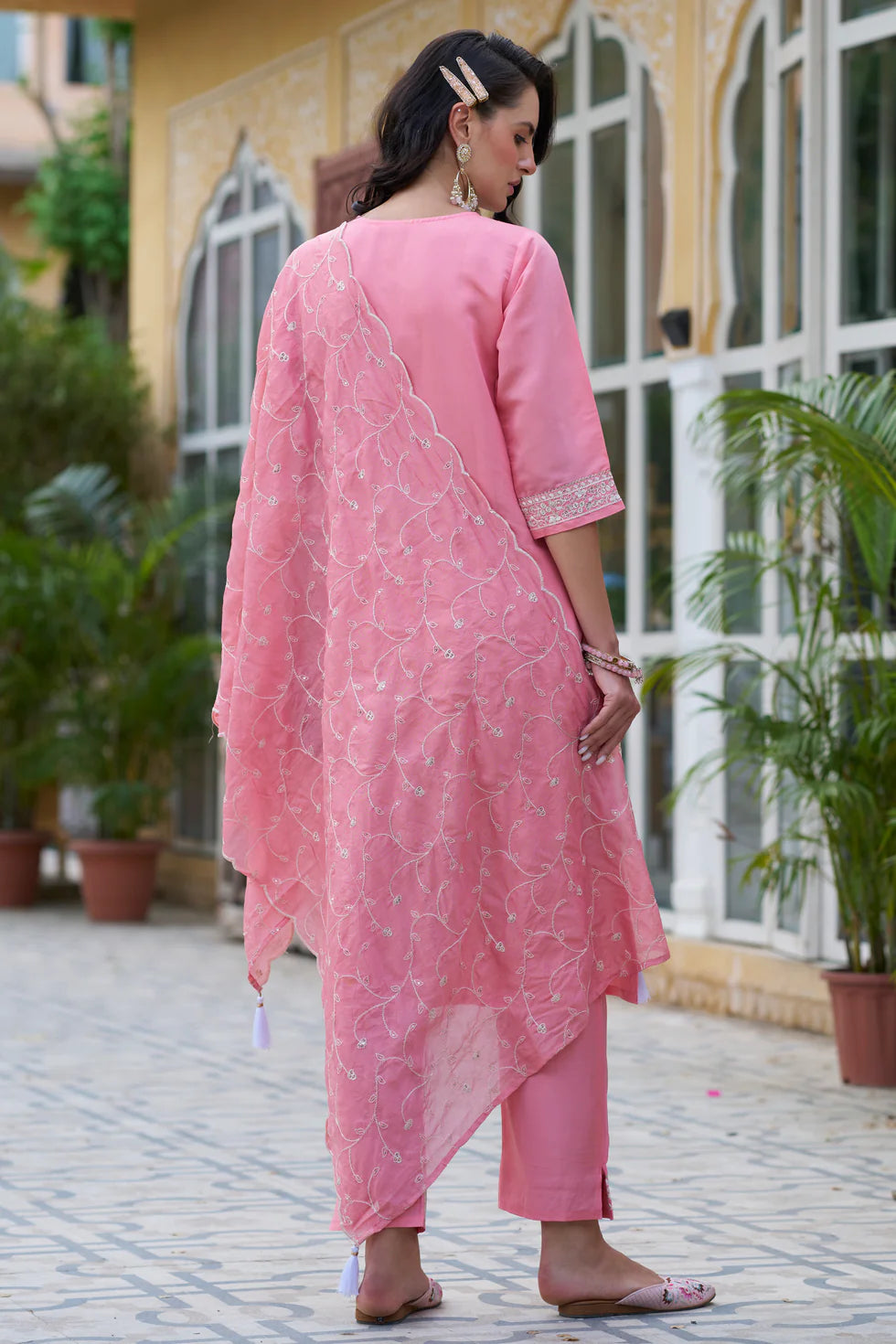 Aarna Embroidered Cotton Silk Kurta Set